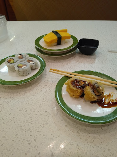 Akarii Revolving Sushi