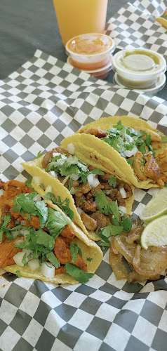 Santos Tacos