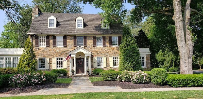 Curb Appeal Power Wash