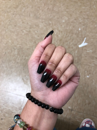 Luxury Nails