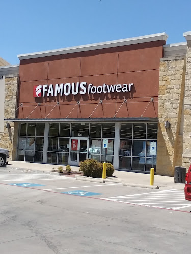 Famous Footwear