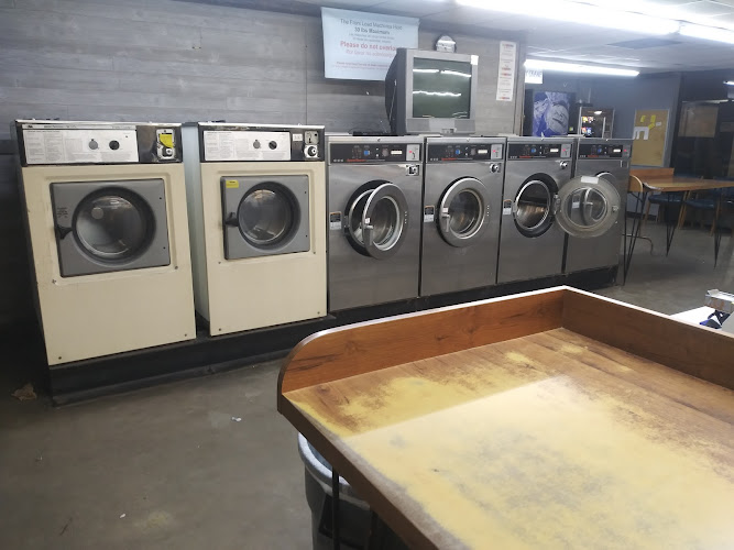 Washing Well Laundromat